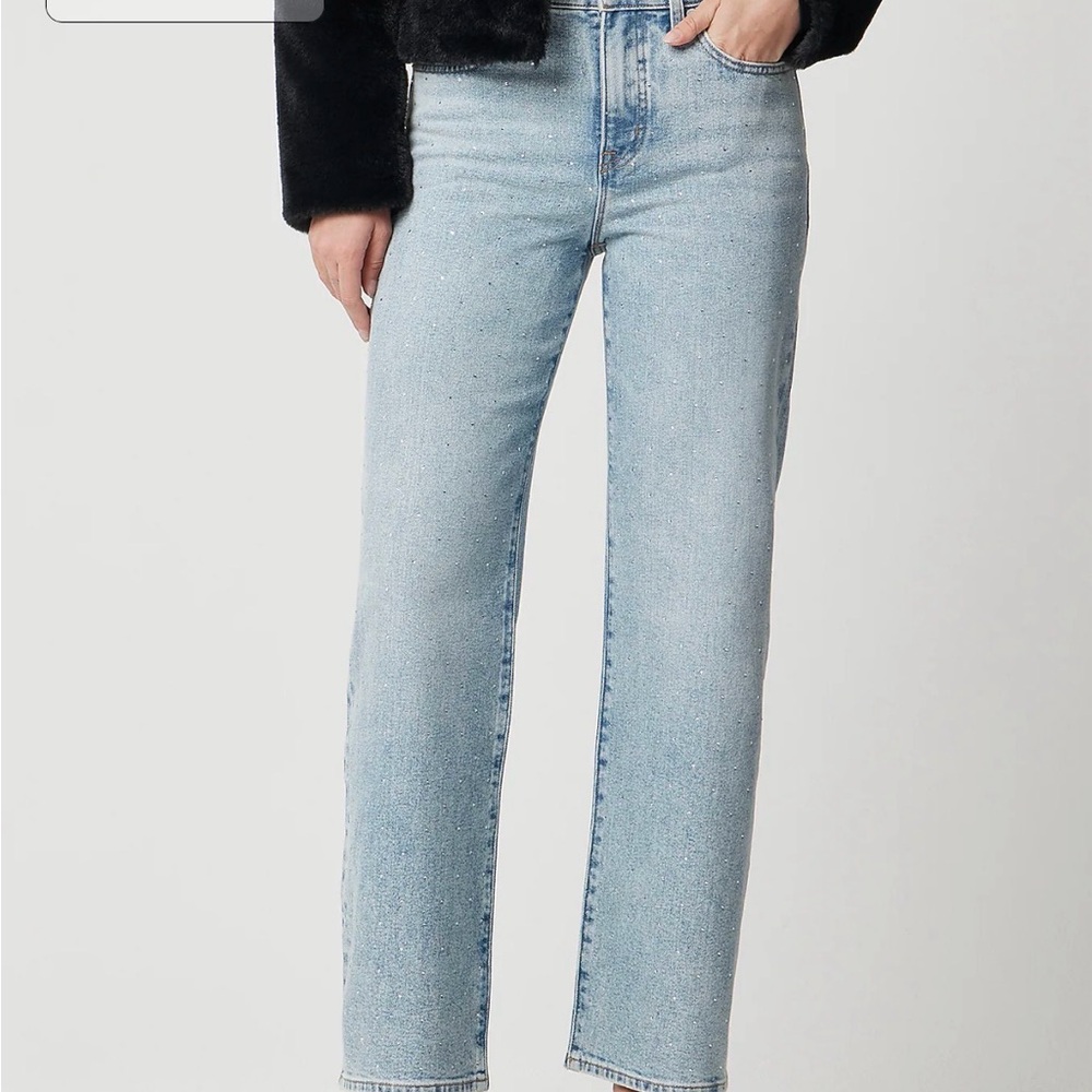 Light Wash Sparkle Straight-Leg Women’s Jeans